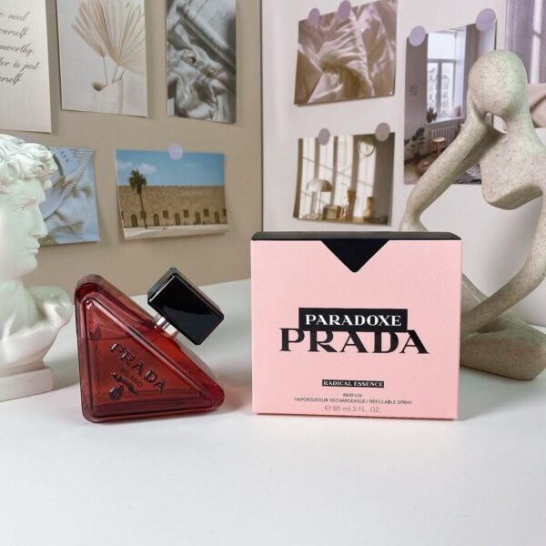 Prada Paradoxe Radical Essence 90ml